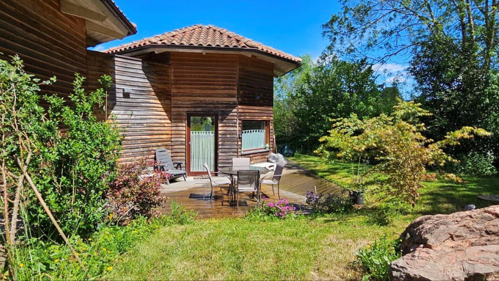 ムンギア Mini Casa Con Jardinヴィラ エクステリア 写真